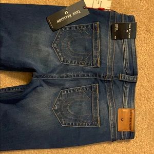 Medium Wash Jeans (Style Name: Jennie)